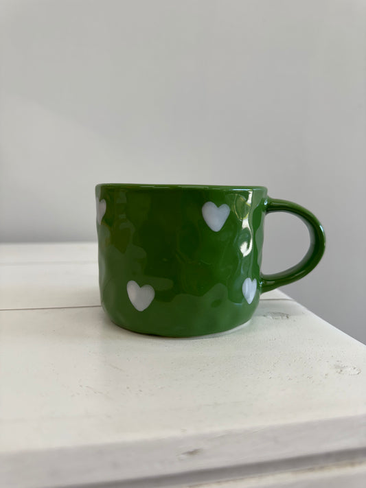 Green hearts mug